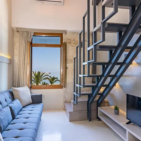 Mitos-suites Hotel
